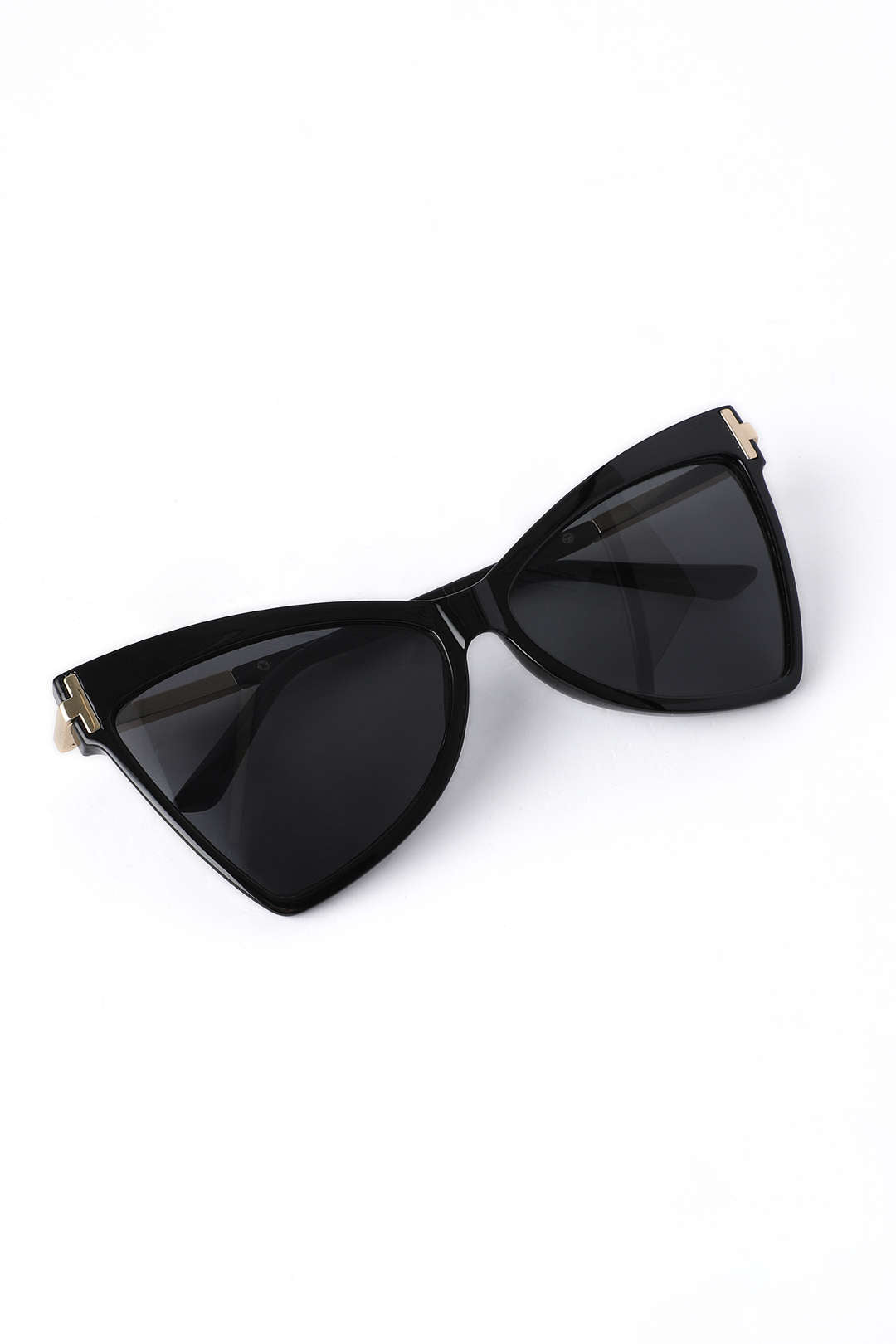 Odalys Bold Cat-Eye Sunglasses
