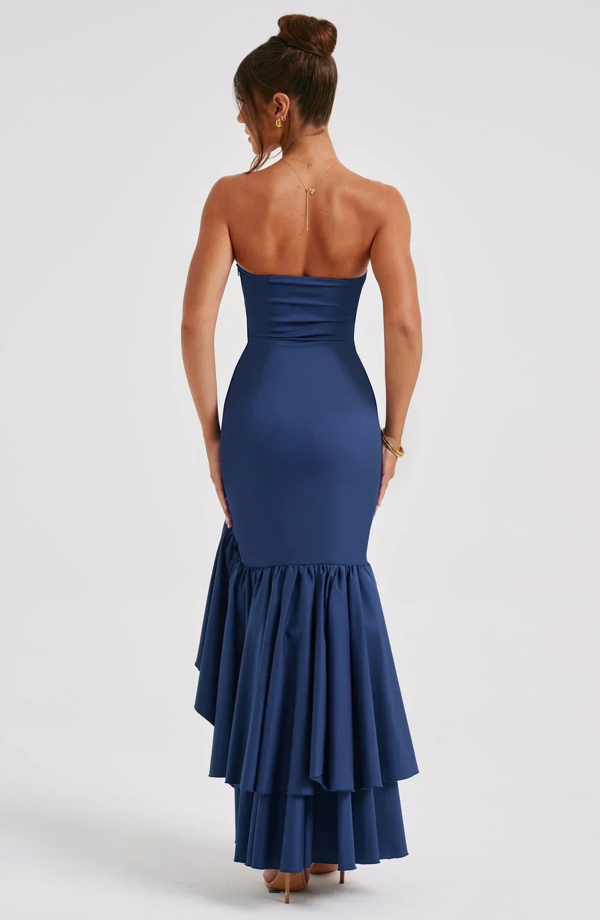 Xyrelle™ | Sleeveless maxi dress with slit and ruffles