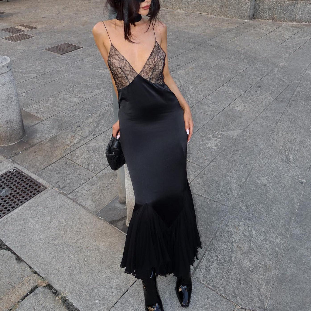 Noreia ™ | Mesh maxi dress with spliced lace